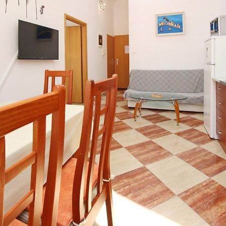 Apartments Aquarium Dorcic Baška Extérieur photo